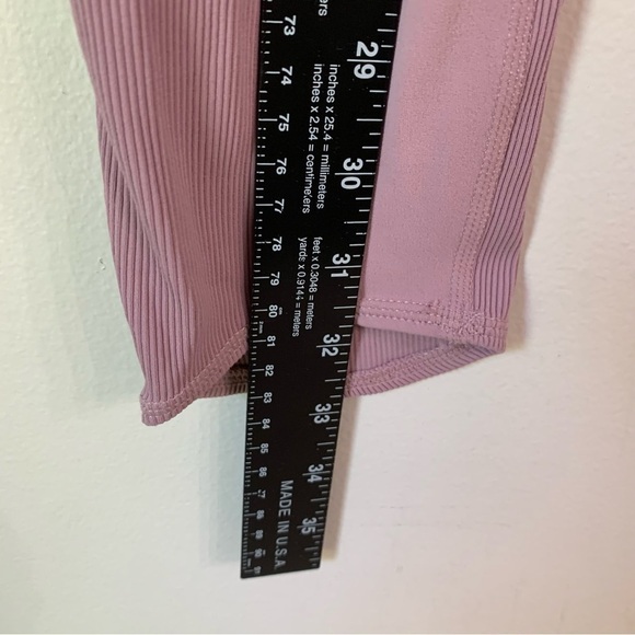 Athleta Leggings Elation Hybrid Pink Barre
Ribbed Tights Pink Medium - Picture 8 of 9